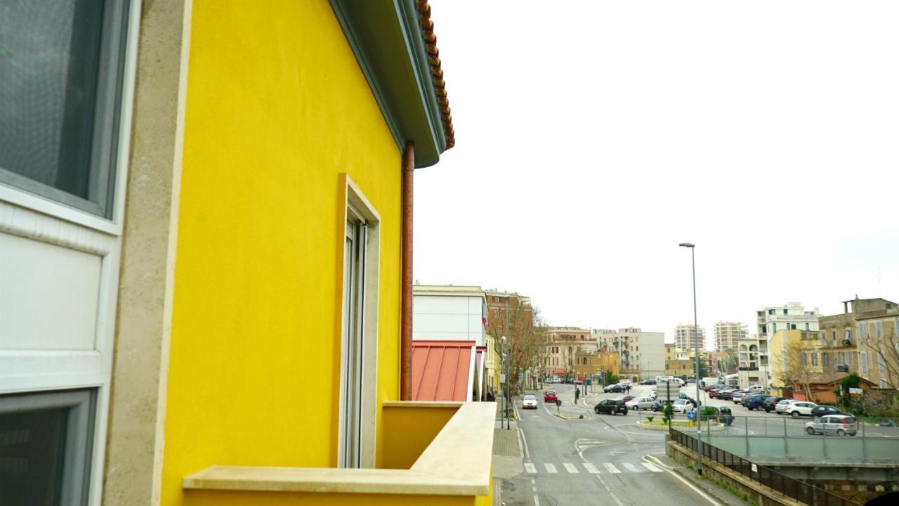 La Lanterna Sul Como Civitavecchia Kültér fotó